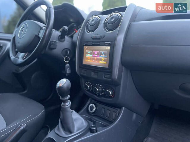Рено Дастер 2016 в Сарнах на Automoto.ua Серый Рено Дастер, объемом двигателя 1.46 л и пробегом 255 тыс. км за 10300 $, фото 22 на Automoto.ua