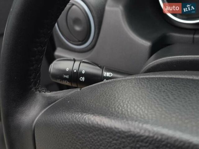 Серый Рено Дастер, объемом двигателя 1.5 л и пробегом 199 тыс. км за 7799 $, фото 32 на Automoto.ua