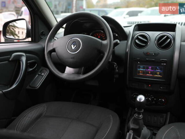 Серый Рено Дастер, объемом двигателя 1.46 л и пробегом 136 тыс. км за 12000 $, фото 10 на Automoto.ua