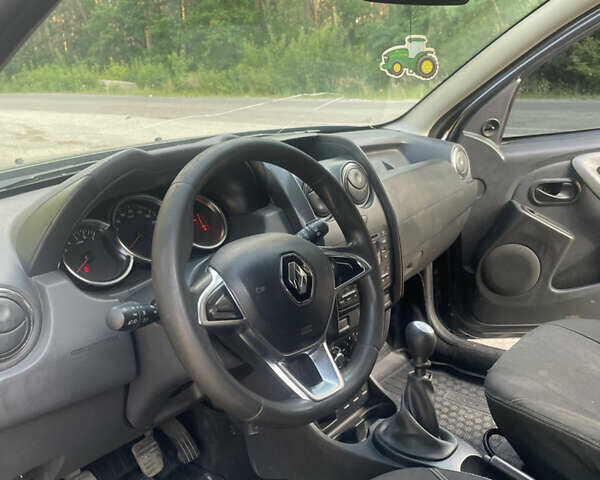 Сірий Рено Дастер, об'ємом двигуна 1.5 л та пробігом 320 тис. км за 9300 $, фото 11 на Automoto.ua