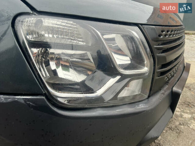 Серый Рено Дастер, объемом двигателя 1.5 л и пробегом 253 тыс. км за 7350 $, фото 9 на Automoto.ua