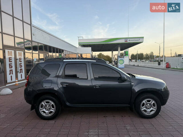 Сірий Рено Дастер, об'ємом двигуна 1.5 л та пробігом 83 тис. км за 13950 $, фото 23 на Automoto.ua