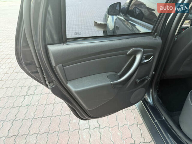Сірий Рено Дастер, об'ємом двигуна 1.5 л та пробігом 83 тис. км за 13950 $, фото 65 на Automoto.ua