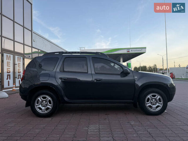 Сірий Рено Дастер, об'ємом двигуна 1.5 л та пробігом 83 тис. км за 13950 $, фото 24 на Automoto.ua
