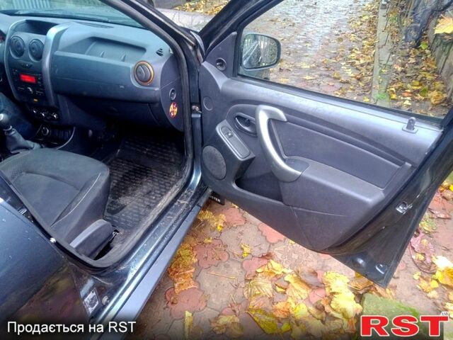 Сірий Рено Дастер, об'ємом двигуна 1.5 л та пробігом 228 тис. км за 6500 $, фото 9 на Automoto.ua