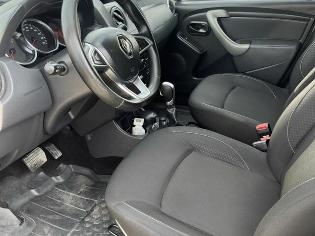 Серый Рено Дастер, объемом двигателя 1.5 л и пробегом 146 тыс. км за 12500 $, фото 7 на Automoto.ua