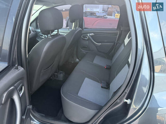Сірий Рено Дастер, об'ємом двигуна 1.5 л та пробігом 83 тис. км за 13950 $, фото 66 на Automoto.ua
