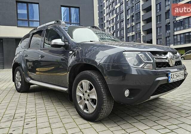 Серый Рено Дастер, объемом двигателя 1.46 л и пробегом 82 тыс. км за 14000 $, фото 6 на Automoto.ua