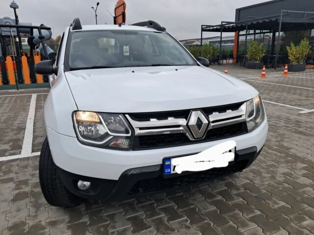 Серый Рено Дастер, объемом двигателя 0 л и пробегом 224 тыс. км за 7999 $, фото 3 на Automoto.ua