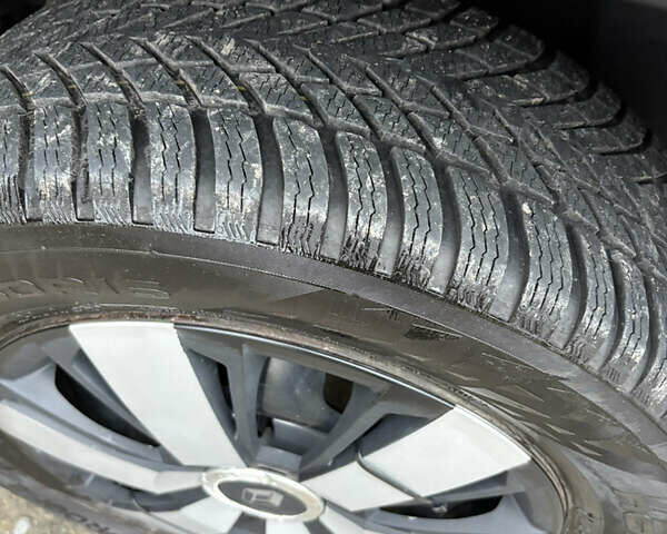 Серый Рено Дастер, объемом двигателя 1.46 л и пробегом 152 тыс. км за 12699 $, фото 12 на Automoto.ua