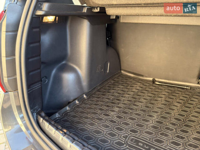 Серый Рено Дастер, объемом двигателя 1.46 л и пробегом 82 тыс. км за 13900 $, фото 23 на Automoto.ua