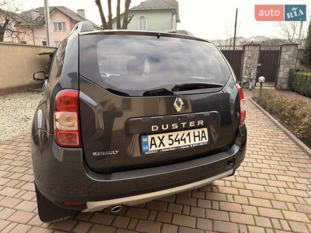 Серый Рено Дастер, объемом двигателя 1.46 л и пробегом 82 тыс. км за 13900 $, фото 5 на Automoto.ua