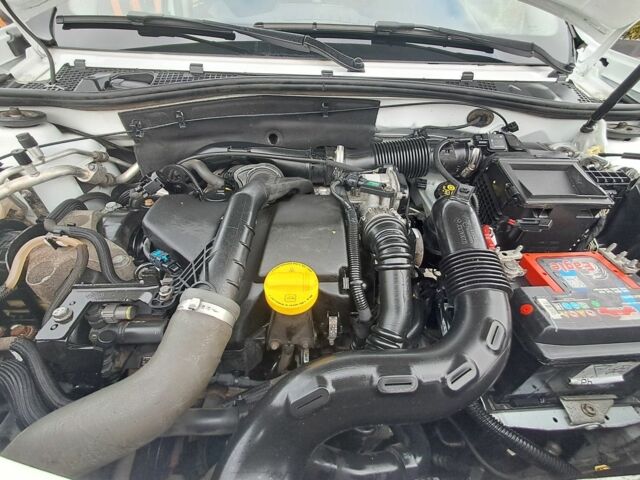 Серый Рено Дастер, объемом двигателя 0 л и пробегом 224 тыс. км за 7999 $, фото 8 на Automoto.ua