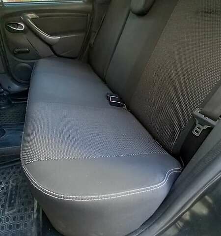 Серый Рено Дастер, объемом двигателя 1.46 л и пробегом 82 тыс. км за 12600 $, фото 7 на Automoto.ua