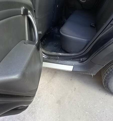 Серый Рено Дастер, объемом двигателя 1.46 л и пробегом 82 тыс. км за 12600 $, фото 10 на Automoto.ua