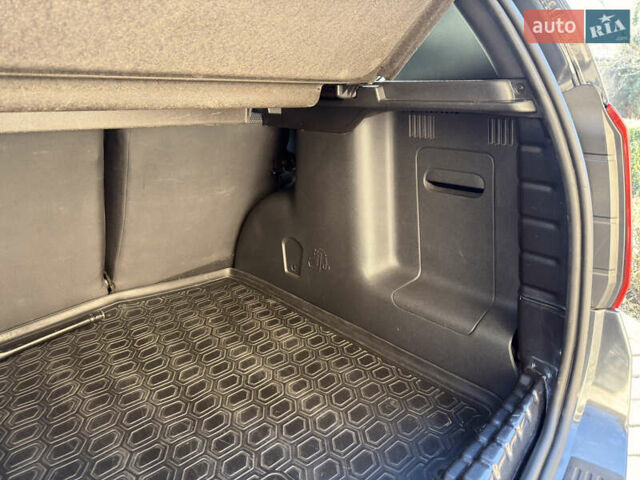 Серый Рено Дастер, объемом двигателя 1.46 л и пробегом 82 тыс. км за 13900 $, фото 24 на Automoto.ua