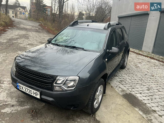 Серый Рено Дастер, объемом двигателя 1.5 л и пробегом 253 тыс. км за 7350 $, фото 2 на Automoto.ua