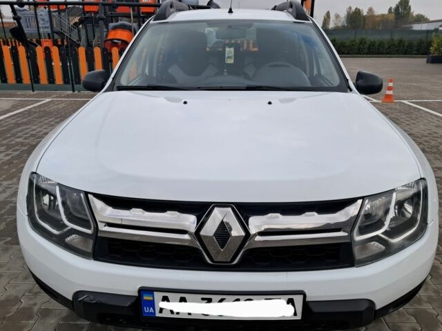 Серый Рено Дастер, объемом двигателя 0 л и пробегом 224 тыс. км за 7999 $, фото 6 на Automoto.ua