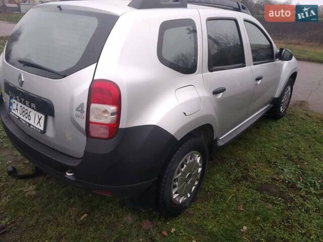 Сірий Рено Дастер, об'ємом двигуна 1.5 л та пробігом 191 тис. км за 11500 $, фото 1 на Automoto.ua