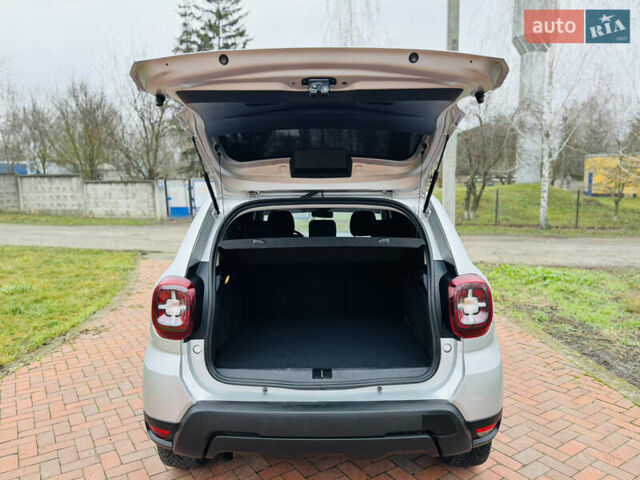 Сірий Рено Дастер, об'ємом двигуна 1.5 л та пробігом 57 тис. км за 18500 $, фото 11 на Automoto.ua