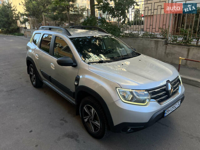 Сірий Рено Дастер, об'ємом двигуна 1.5 л та пробігом 157 тис. км за 13900 $, фото 6 на Automoto.ua