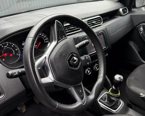 Серый Рено Дастер, объемом двигателя 1.46 л и пробегом 248 тыс. км за 13999 $, фото 20 на Automoto.ua