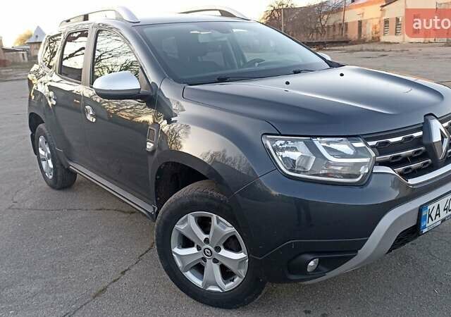 Серый Рено Дастер, объемом двигателя 1.5 л и пробегом 113 тыс. км за 14900 $, фото 1 на Automoto.ua