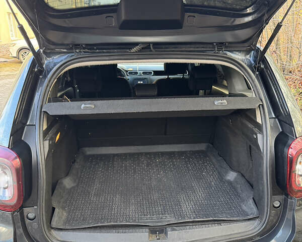 Сірий Рено Дастер, об'ємом двигуна 1.46 л та пробігом 248 тис. км за 14492 $, фото 8 на Automoto.ua