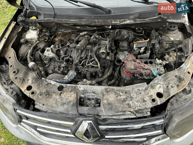 Сірий Рено Дастер, об'ємом двигуна 1.46 л та пробігом 250 тис. км за 8200 $, фото 5 на Automoto.ua