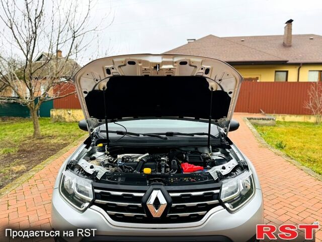 Серый Рено Дастер, объемом двигателя 1.5 л и пробегом 57 тыс. км за 18500 $, фото 12 на Automoto.ua