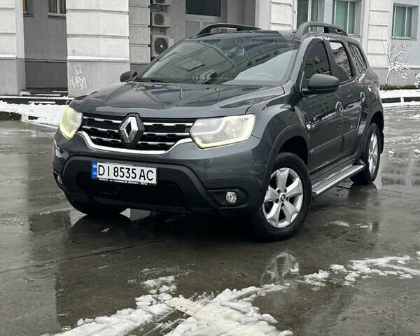 Серый Рено Дастер, объемом двигателя 1.5 л и пробегом 79 тыс. км за 15800 $, фото 1 на Automoto.ua
