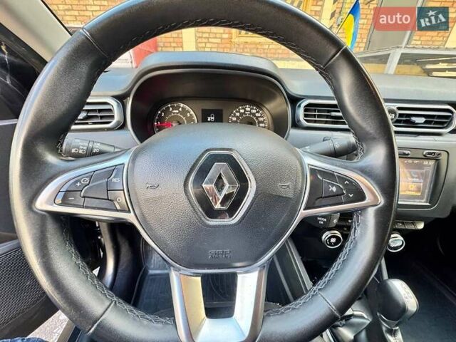 Серый Рено Дастер, объемом двигателя 1.5 л и пробегом 178 тыс. км за 15400 $, фото 12 на Automoto.ua