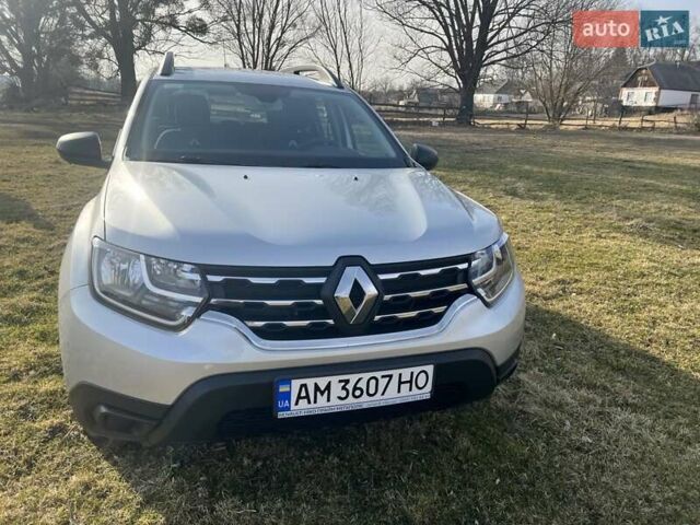 Сірий Рено Дастер, об'ємом двигуна 1.6 л та пробігом 115 тис. км за 12700 $, фото 2 на Automoto.ua