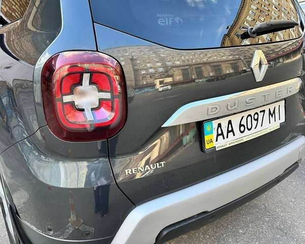 Серый Рено Дастер, объемом двигателя 1.5 л и пробегом 178 тыс. км за 15400 $, фото 3 на Automoto.ua