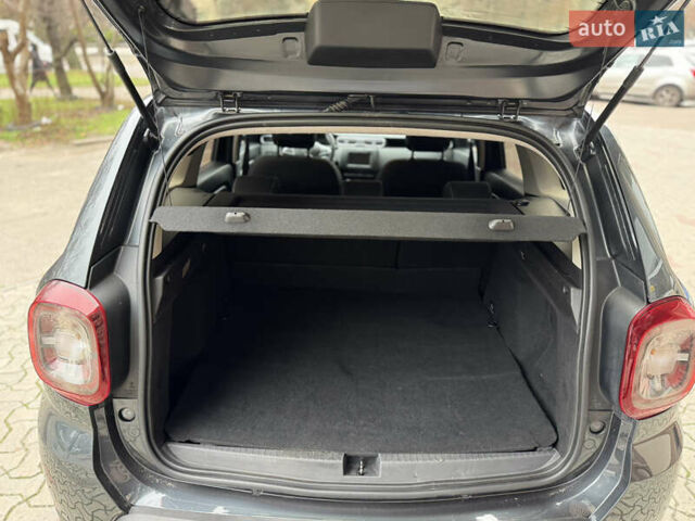 Серый Рено Дастер, объемом двигателя 1.5 л и пробегом 118 тыс. км за 15400 $, фото 22 на Automoto.ua