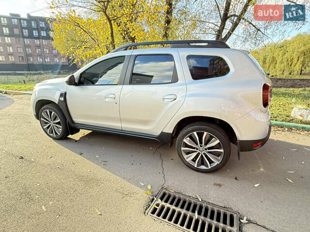 Рено Дастер 2019 в Киеве на Automoto.ua Серый Рено Дастер, объемом двигателя 1.6 л и пробегом 120 тыс. км за 16100 $, фото 10 на Automoto.ua