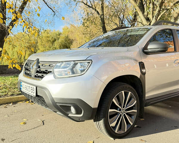 Рено Дастер 2019 в Киеве на Automoto.ua Серый Рено Дастер, объемом двигателя 1.6 л и пробегом 120 тыс. км за 16100 $, фото 48 на Automoto.ua