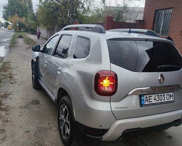Сірий Рено Дастер, об'ємом двигуна 1.6 л та пробігом 177 тис. км за 12500 $, фото 3 на Automoto.ua