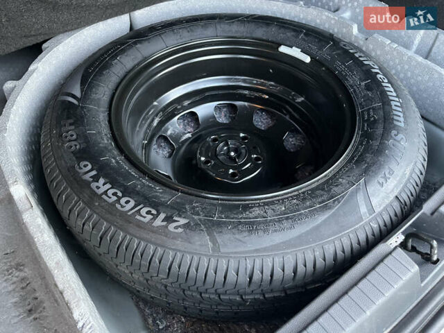 Серый Рено Дастер, объемом двигателя 1.5 л и пробегом 156 тыс. км за 16900 $, фото 80 на Automoto.ua