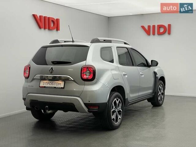 Серый Рено Дастер, объемом двигателя 1.6 л и пробегом 98 тыс. км за 16210 $, фото 1 на Automoto.ua