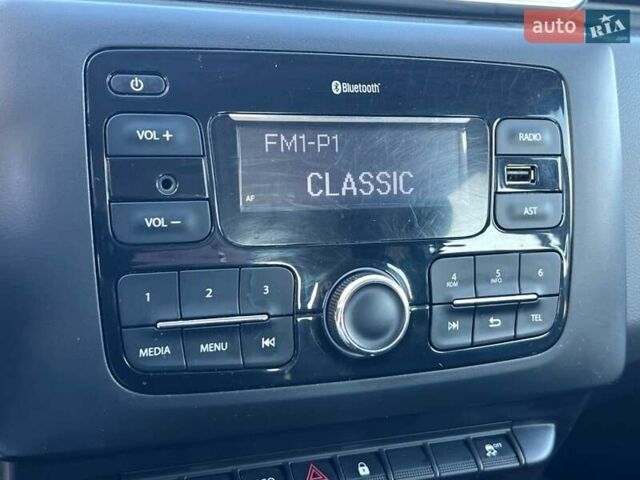 Серый Рено Дастер, объемом двигателя 1.5 л и пробегом 191 тыс. км за 13900 $, фото 35 на Automoto.ua