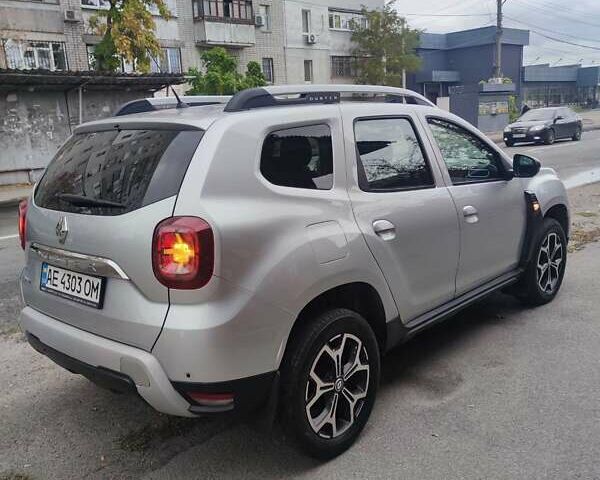 Сірий Рено Дастер, об'ємом двигуна 1.6 л та пробігом 177 тис. км за 12500 $, фото 4 на Automoto.ua