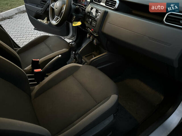 Серый Рено Дастер, объемом двигателя 1.46 л и пробегом 200 тыс. км за 14200 $, фото 30 на Automoto.ua