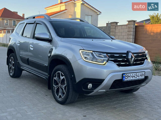 Серый Рено Дастер, объемом двигателя 1.5 л и пробегом 156 тыс. км за 16900 $, фото 7 на Automoto.ua