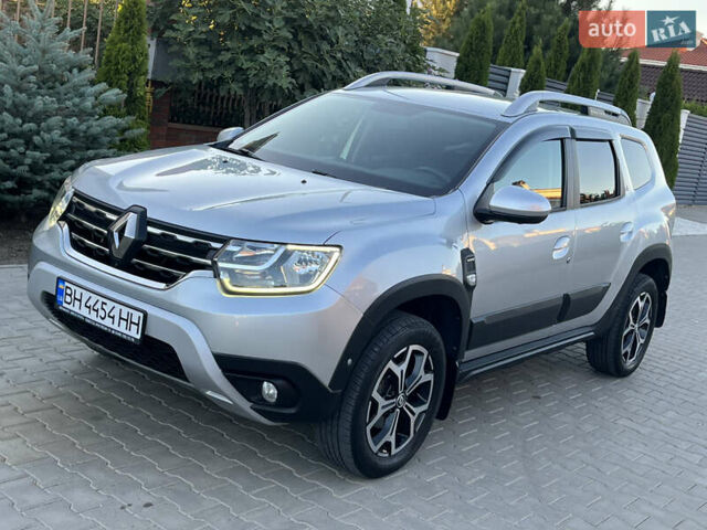 Серый Рено Дастер, объемом двигателя 1.5 л и пробегом 156 тыс. км за 16900 $, фото 6 на Automoto.ua