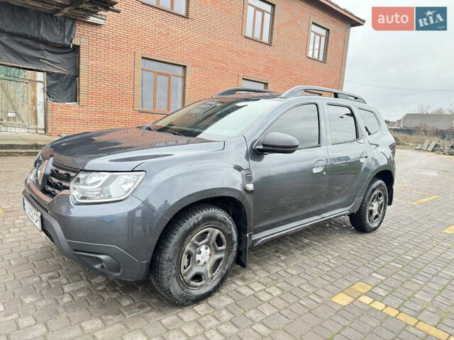 Серый Рено Дастер, объемом двигателя 1.46 л и пробегом 141 тыс. км за 16000 $, фото 8 на Automoto.ua