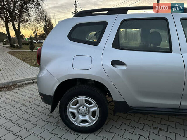 Серый Рено Дастер, объемом двигателя 1.46 л и пробегом 200 тыс. км за 14200 $, фото 18 на Automoto.ua