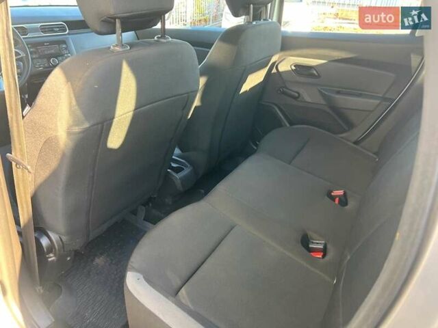 Серый Рено Дастер, объемом двигателя 1.5 л и пробегом 191 тыс. км за 13900 $, фото 39 на Automoto.ua