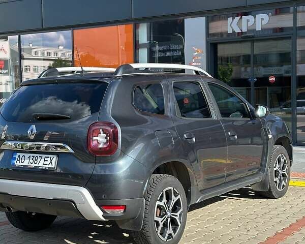 Серый Рено Дастер, объемом двигателя 1.6 л и пробегом 113 тыс. км за 13000 $, фото 4 на Automoto.ua
