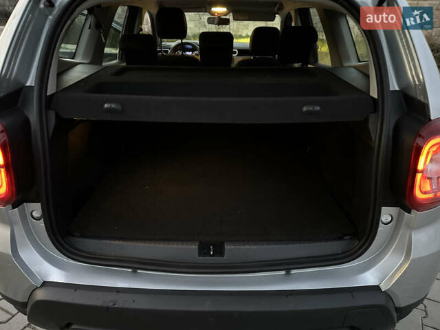 Серый Рено Дастер, объемом двигателя 1.46 л и пробегом 200 тыс. км за 14200 $, фото 35 на Automoto.ua